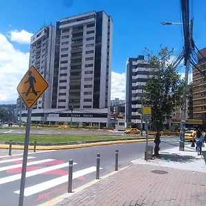 Frente La Carolina Cc El Jardin , Quito Ecuador